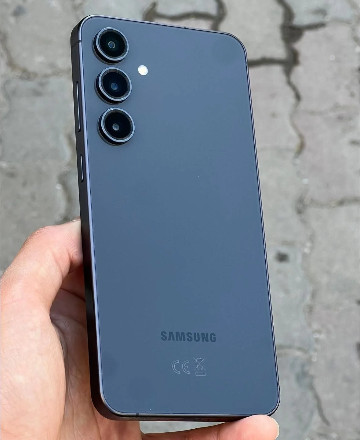 Galaxy S24 FE - طرطوس