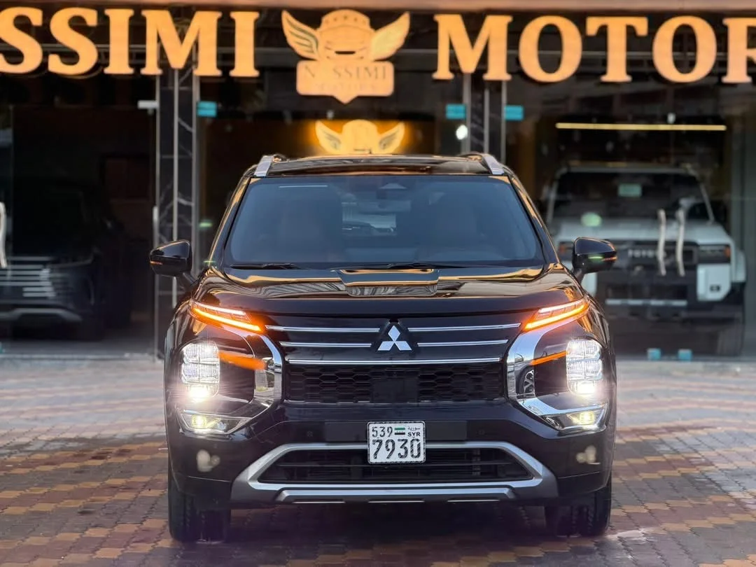 Mitsubishi Outlander - حلب