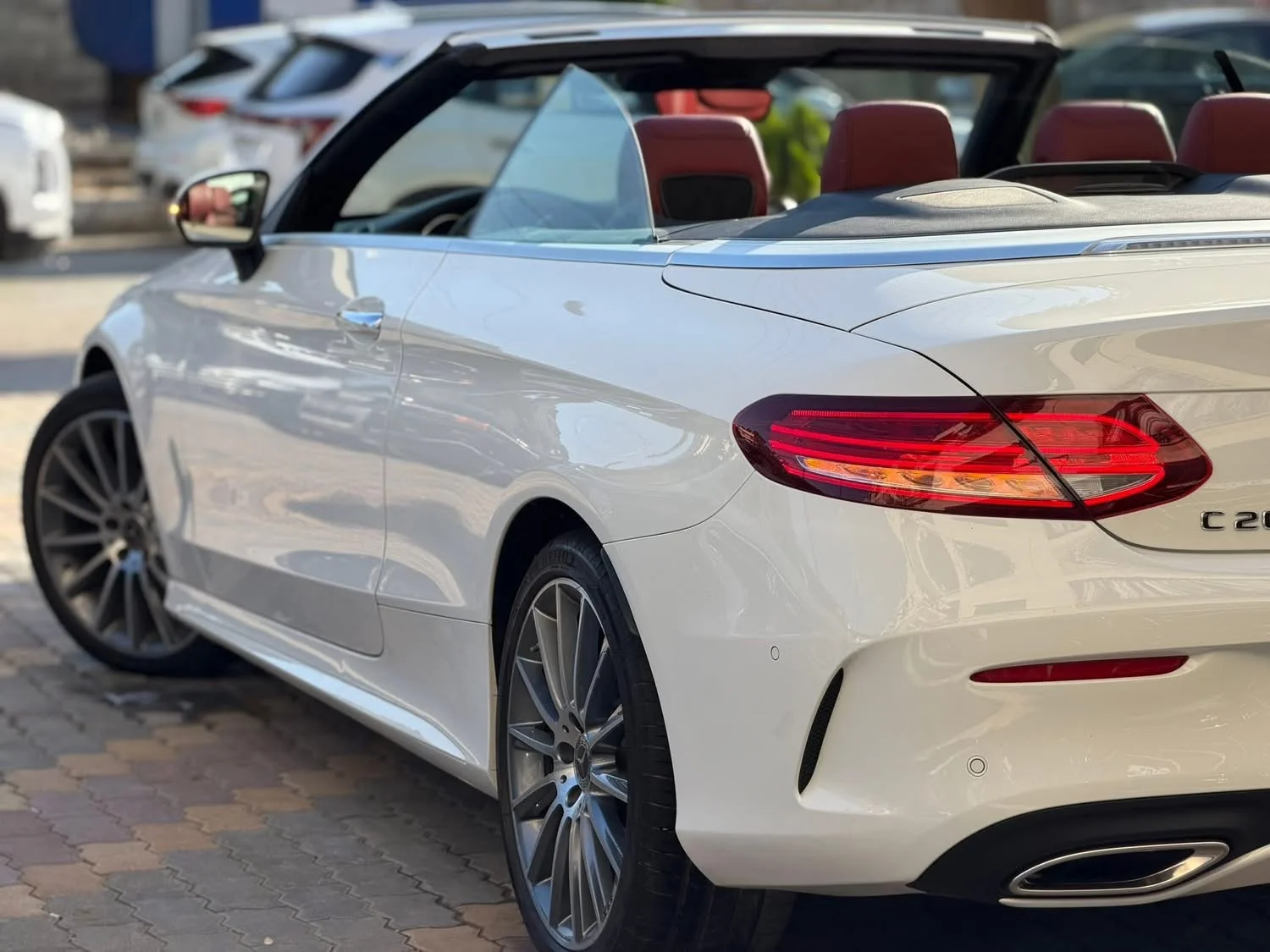 Mercedes C200 Coupe Cabriolet - حلب - صورة 4