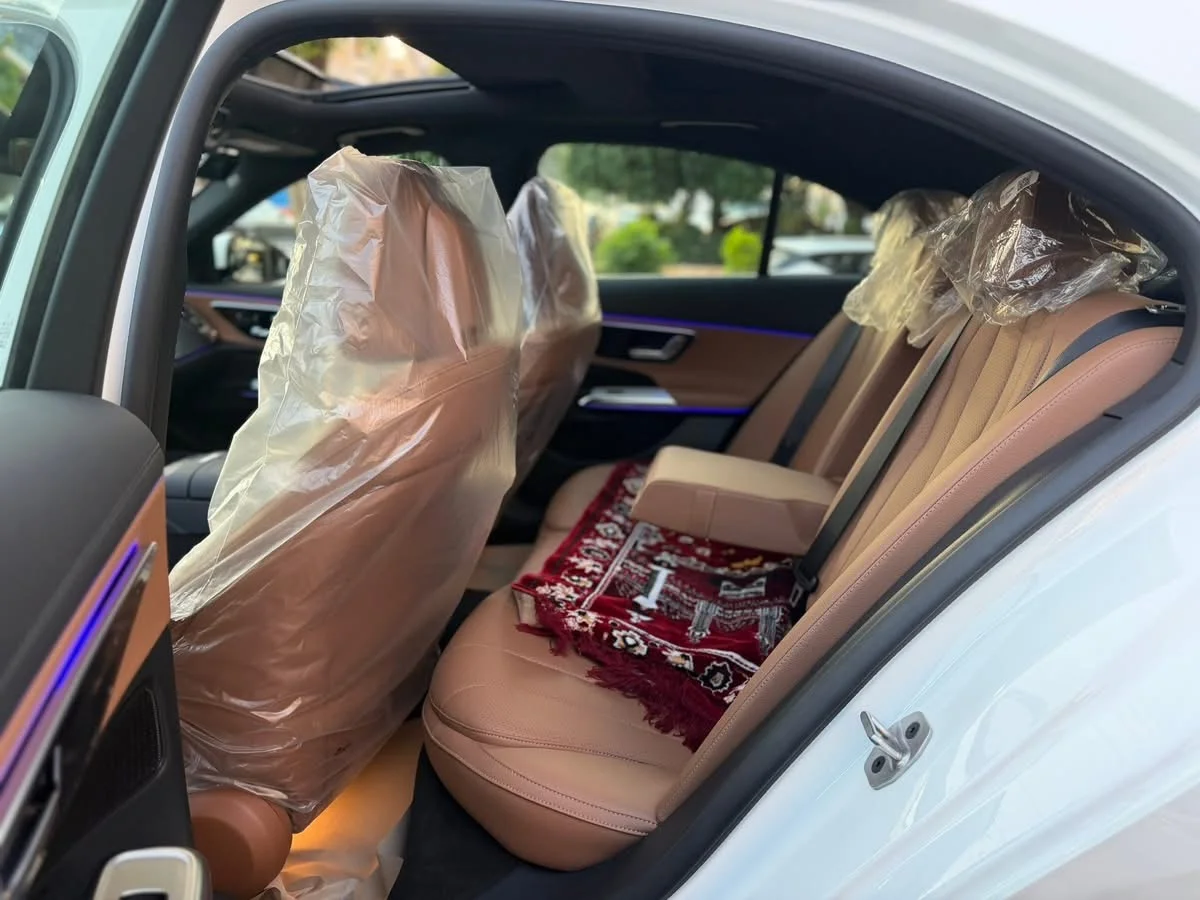 Mercedes E200 - حلب - صورة 4