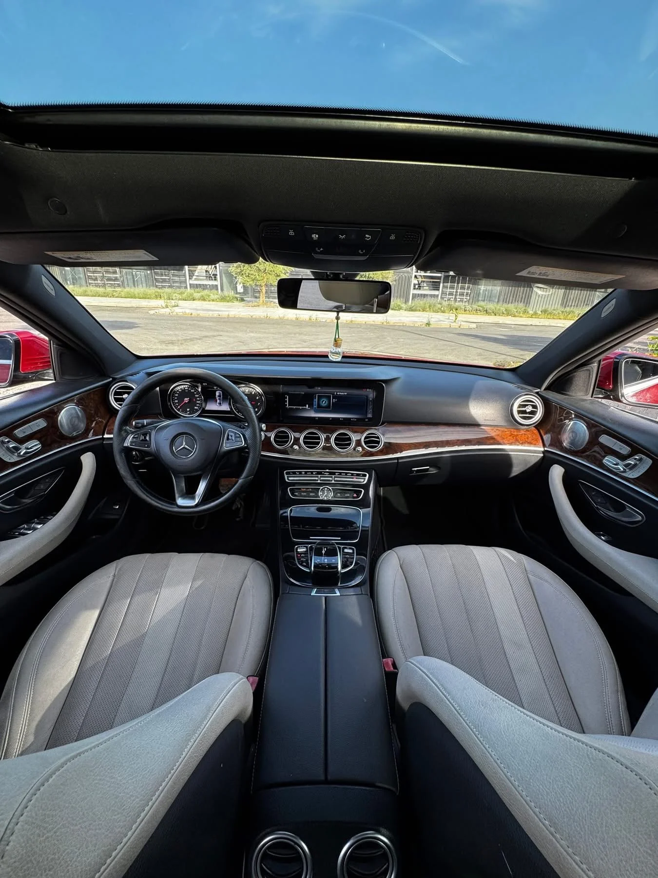 Mercedes Benz E300 4 Matic - دمشق - صورة 5