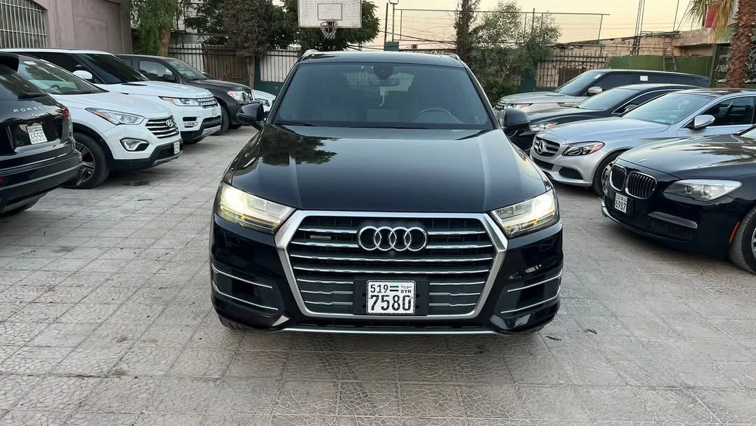 Audi Q7 - دمشق