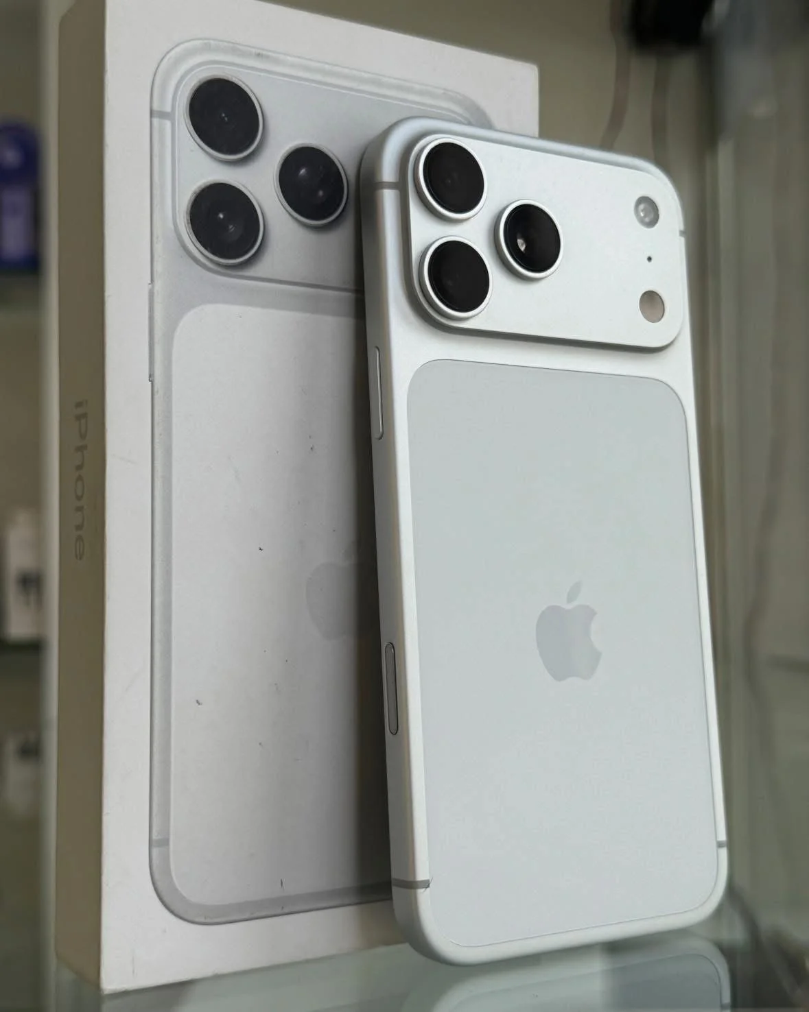 iPhone 17 Pro Max - طرطوس