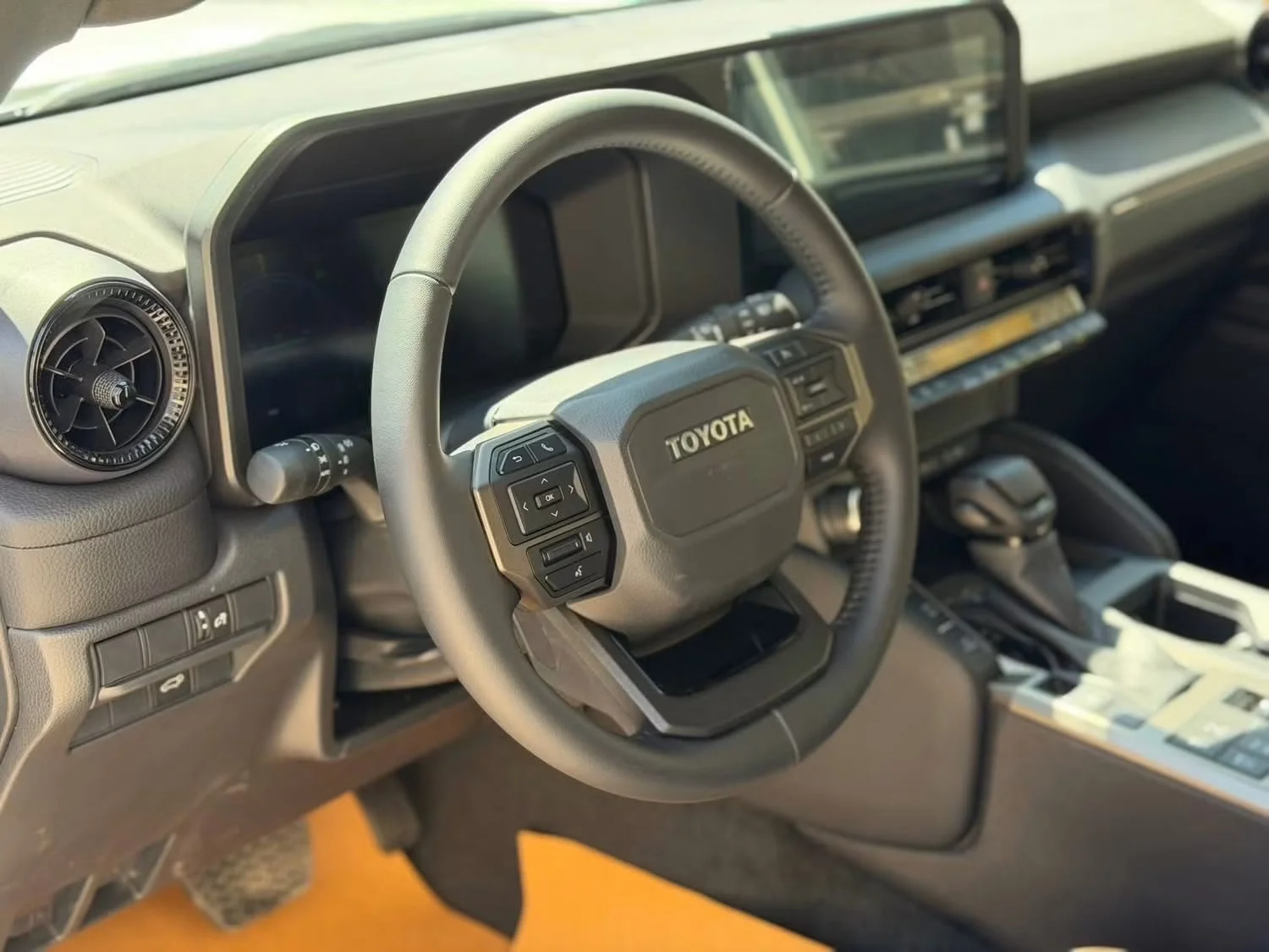 Toyota Land Cruiser Prado - حلب - صورة 3