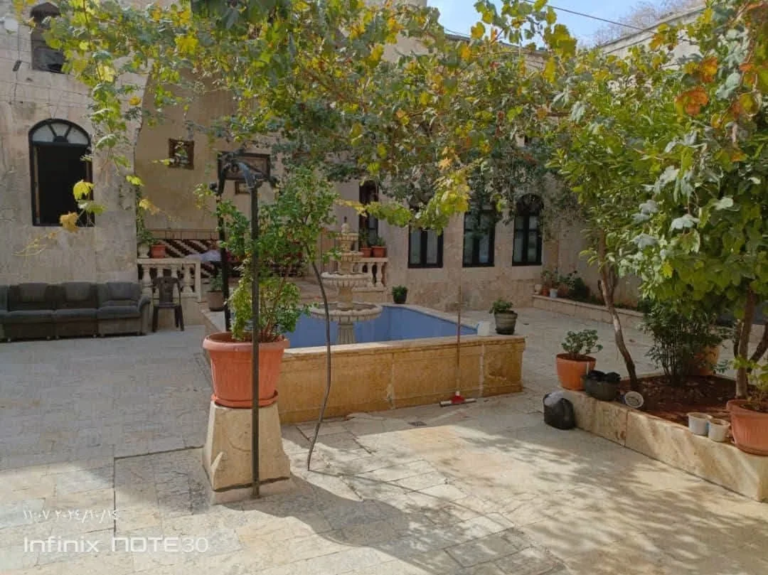 بيت عربي بمساحة 600 م - حلب