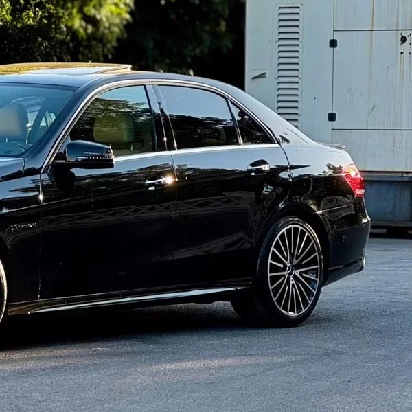 Mercedes Benz E550 AMG - دمشق - صورة 2