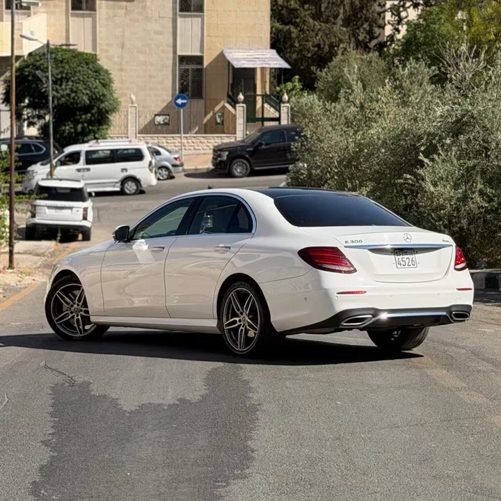 Mercedes E300 4 Matic - دمشق