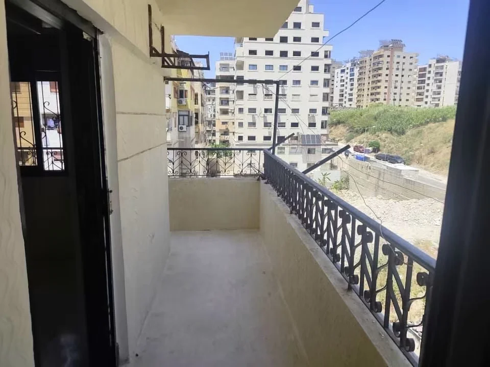 شقة غير مفروشة للايجار - اللاذقية