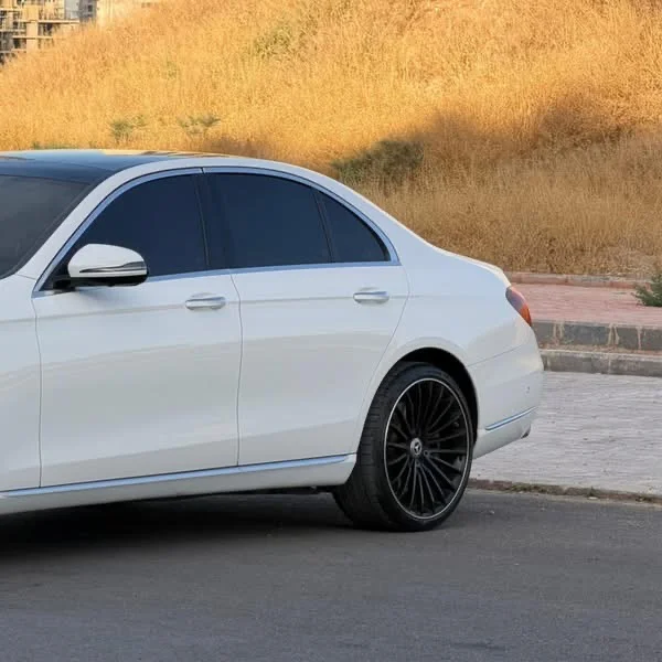 Mercedes Benz E450 - دمشق - صورة 2