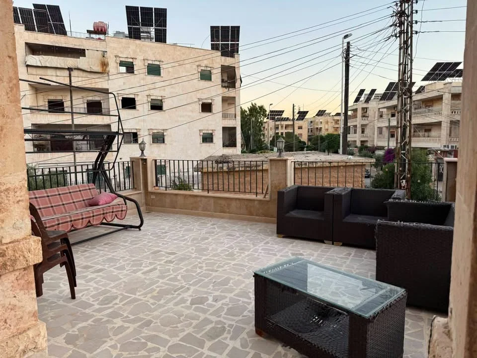 شقة مفروشة للايجار - حلب