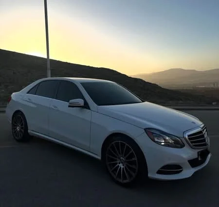 Mercedes Benz E350 - دمشق - صورة 3