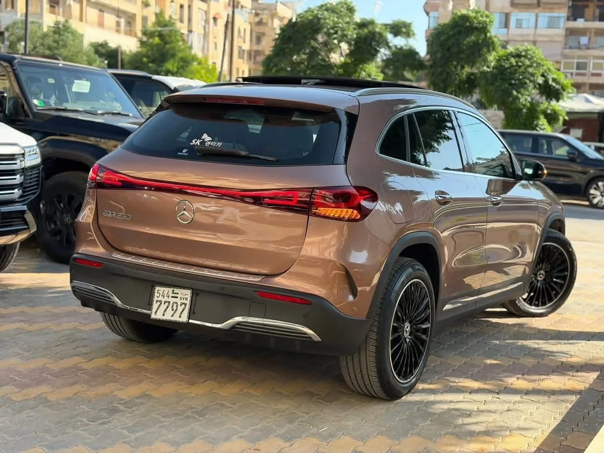 مرسيدس EQA - حلب - صورة 3