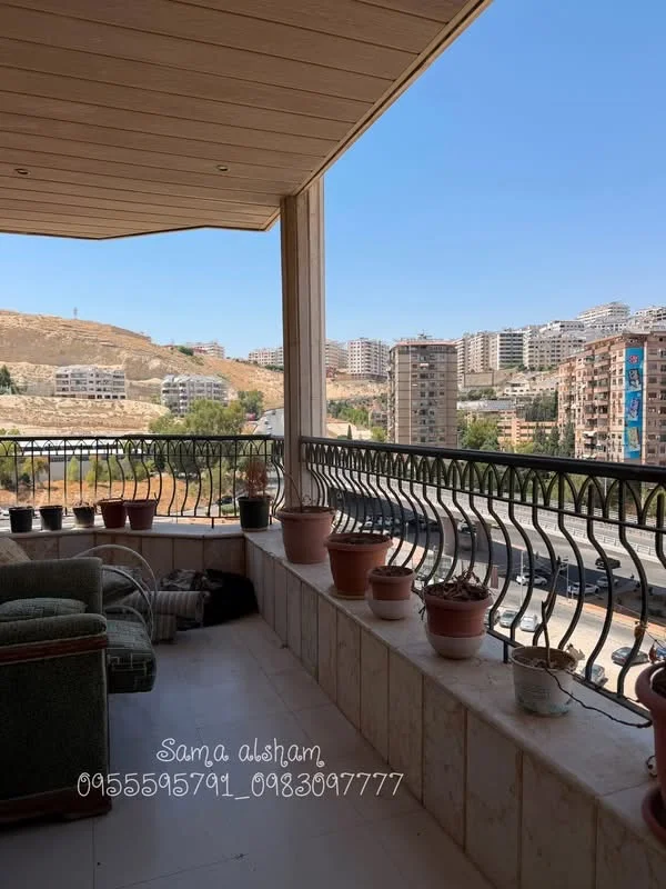 شقة بمساحة 140 م - دمشق
