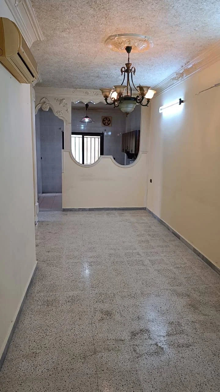 شقة طابق ارضي - طرطوس