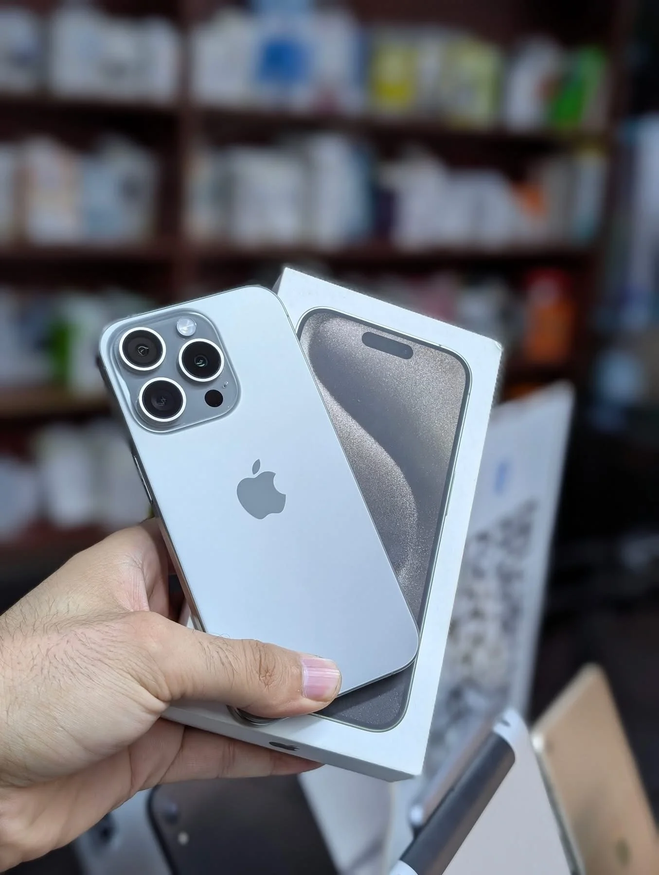 iPhone 15 Pro - دمشق