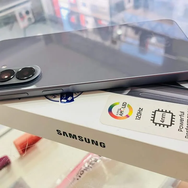 Samsung Galaxy A57 - طرطوس