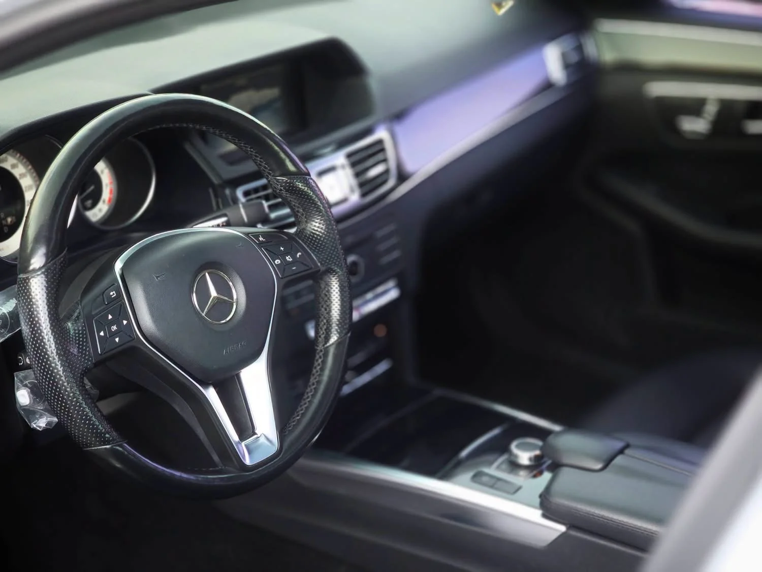 Mercedes E200 - دمشق - صورة 5