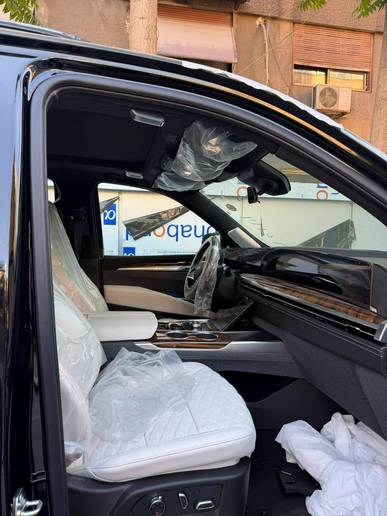 Cadillac Escalade - دمشق - صورة 4