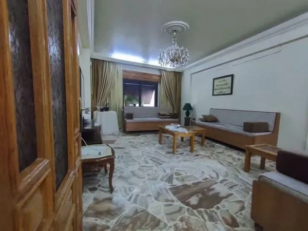 شقة بمساحة 190 - دمشق - صورة 2
