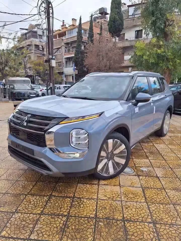 Mitsubishi Outlander - دمشق - صورة 3