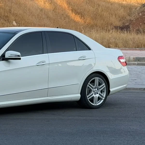 Mercedes Benz E300 - دمشق - صورة 2