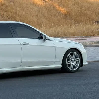 Mercedes Benz E300 - دمشق - صورة 4