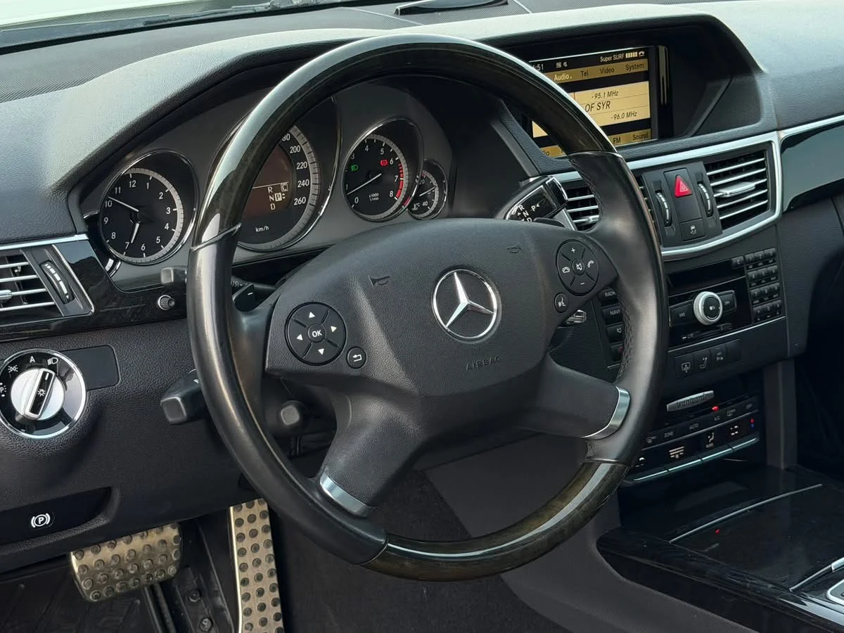 Mercedes Benz E300 - دمشق - صورة 5