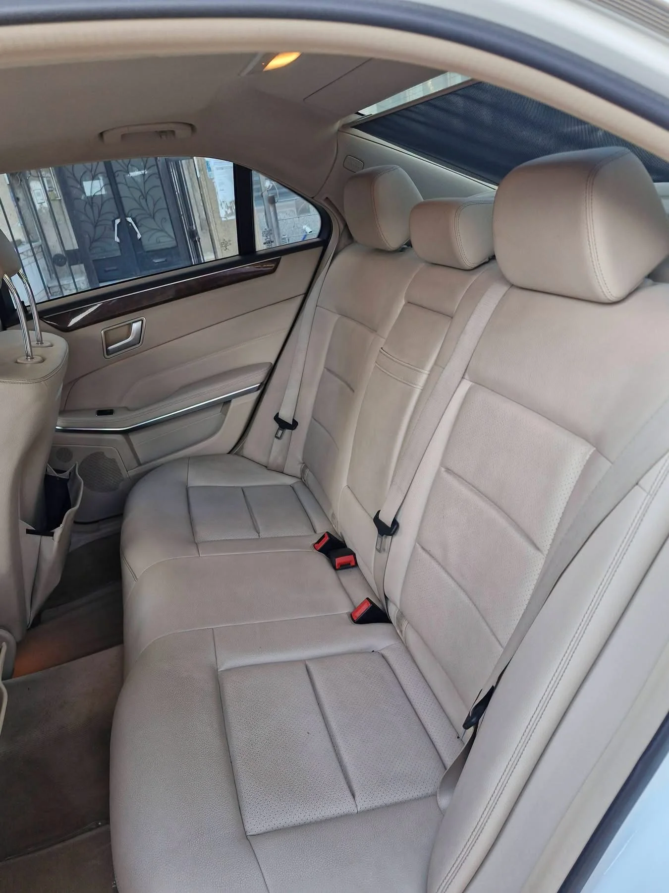 Mercedes Benz E350 - دمشق - صورة 5