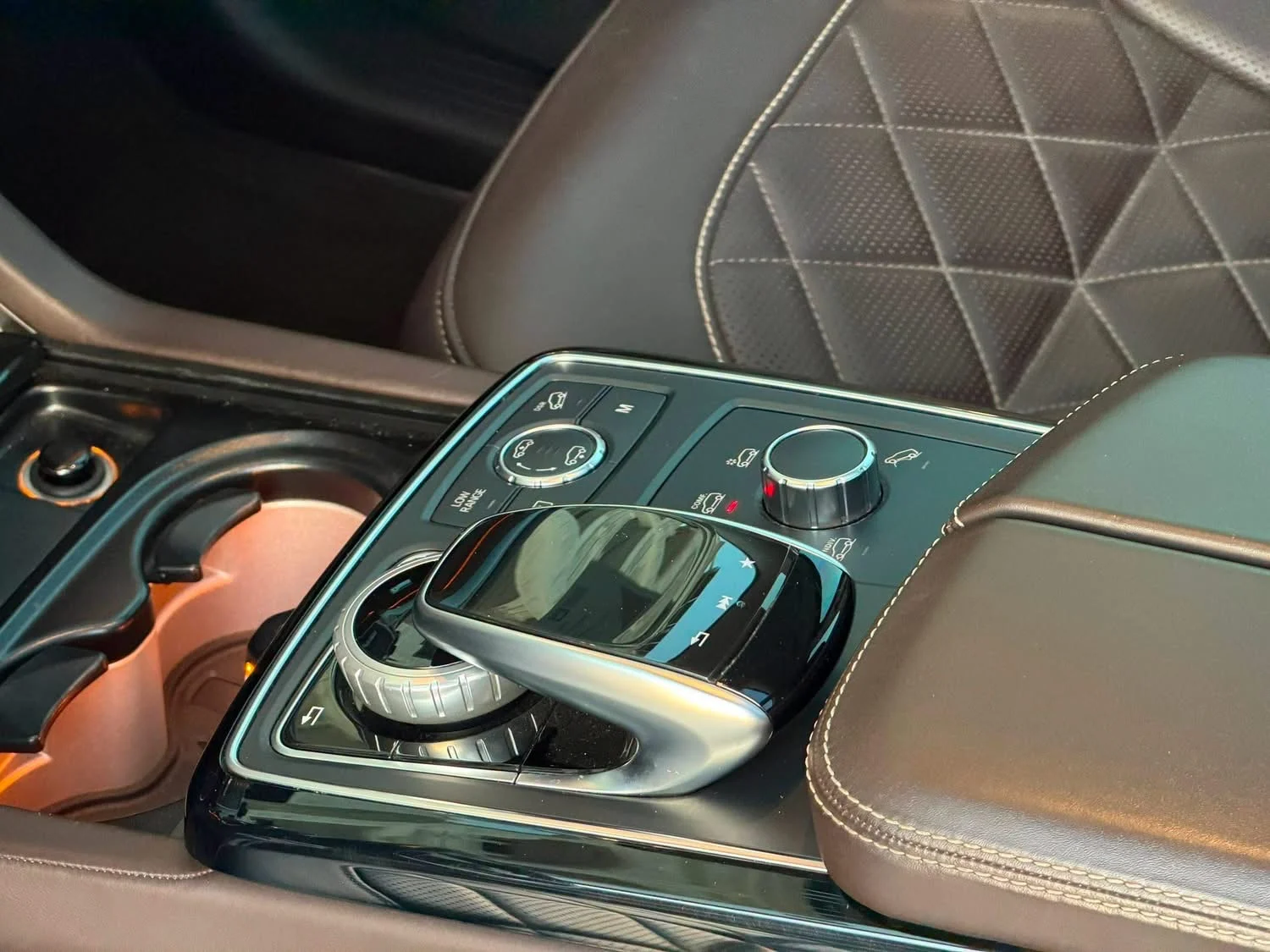 Mercedes Benz Gls500 - حماة - صورة 4
