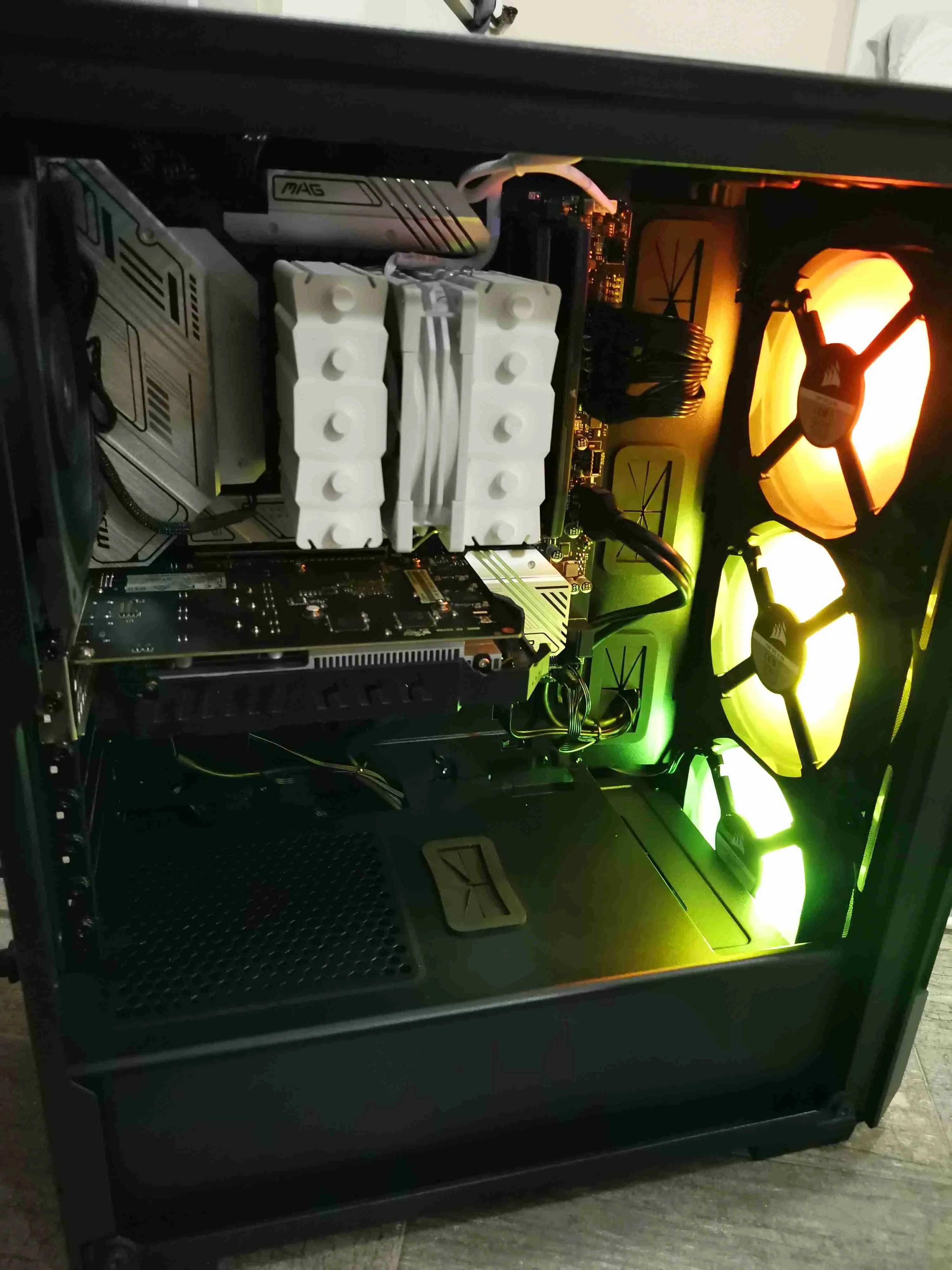 للبيع PC Gaming احترافي بمواصفات عالية. شبه جديد - دمشق
