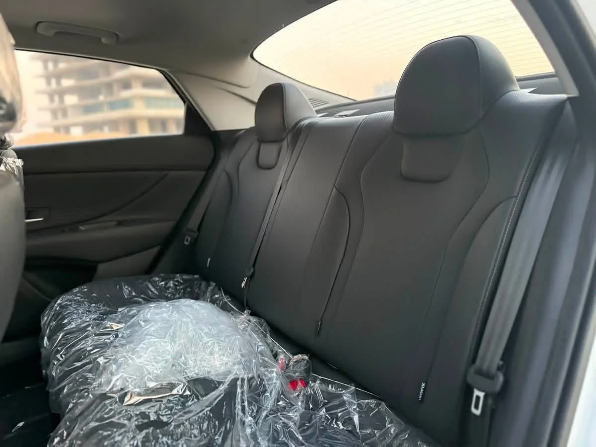 Hyundai Elantra - دمشق - صورة 4