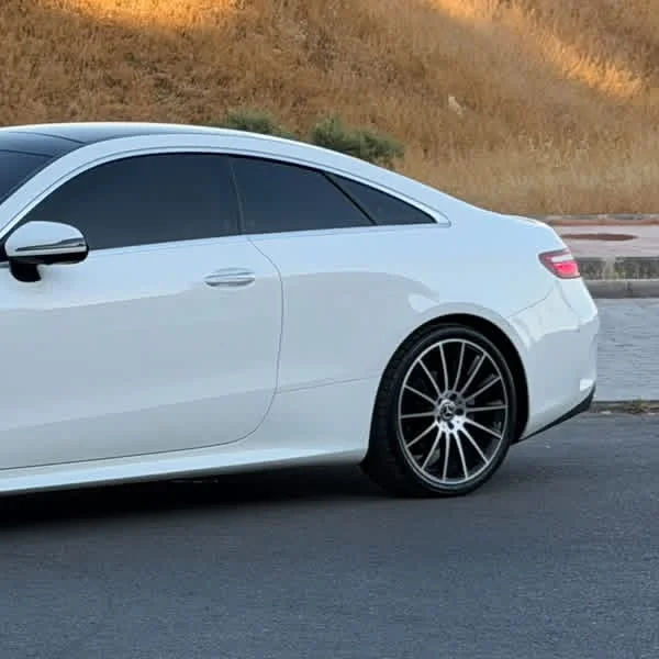 Mercedes Benz E200 Coupe - دمشق - صورة 2