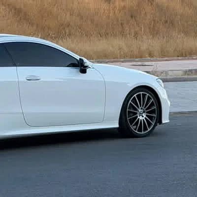 Mercedes Benz E200 Coupe - دمشق - صورة 4