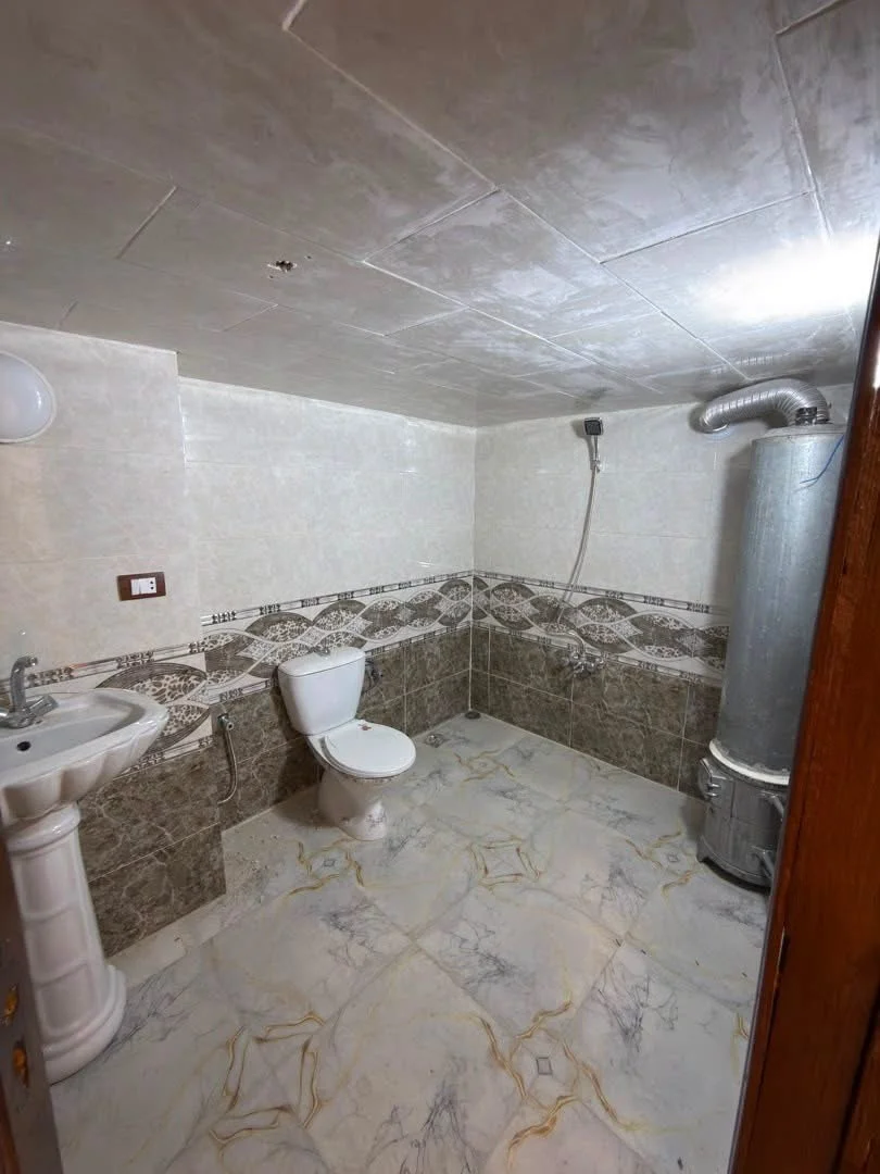 شقة بمساحة 140 - حلب - صورة 2
