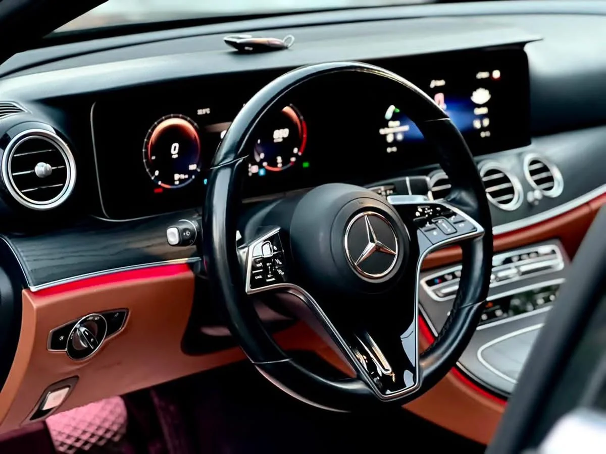 Mercedes E350 - دمشق - صورة 4