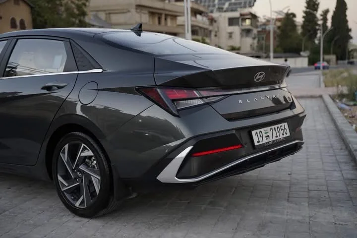 Hyundai Elantra - دمشق - صورة 2