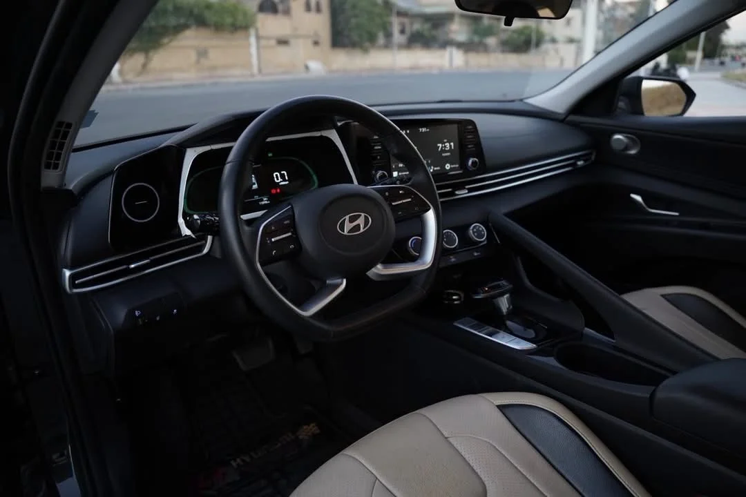 Hyundai Elantra - دمشق - صورة 3