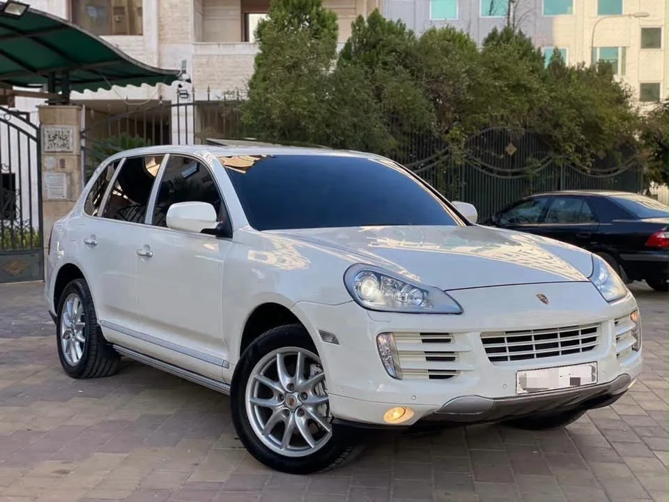 Porsche Cayenne - دمشق