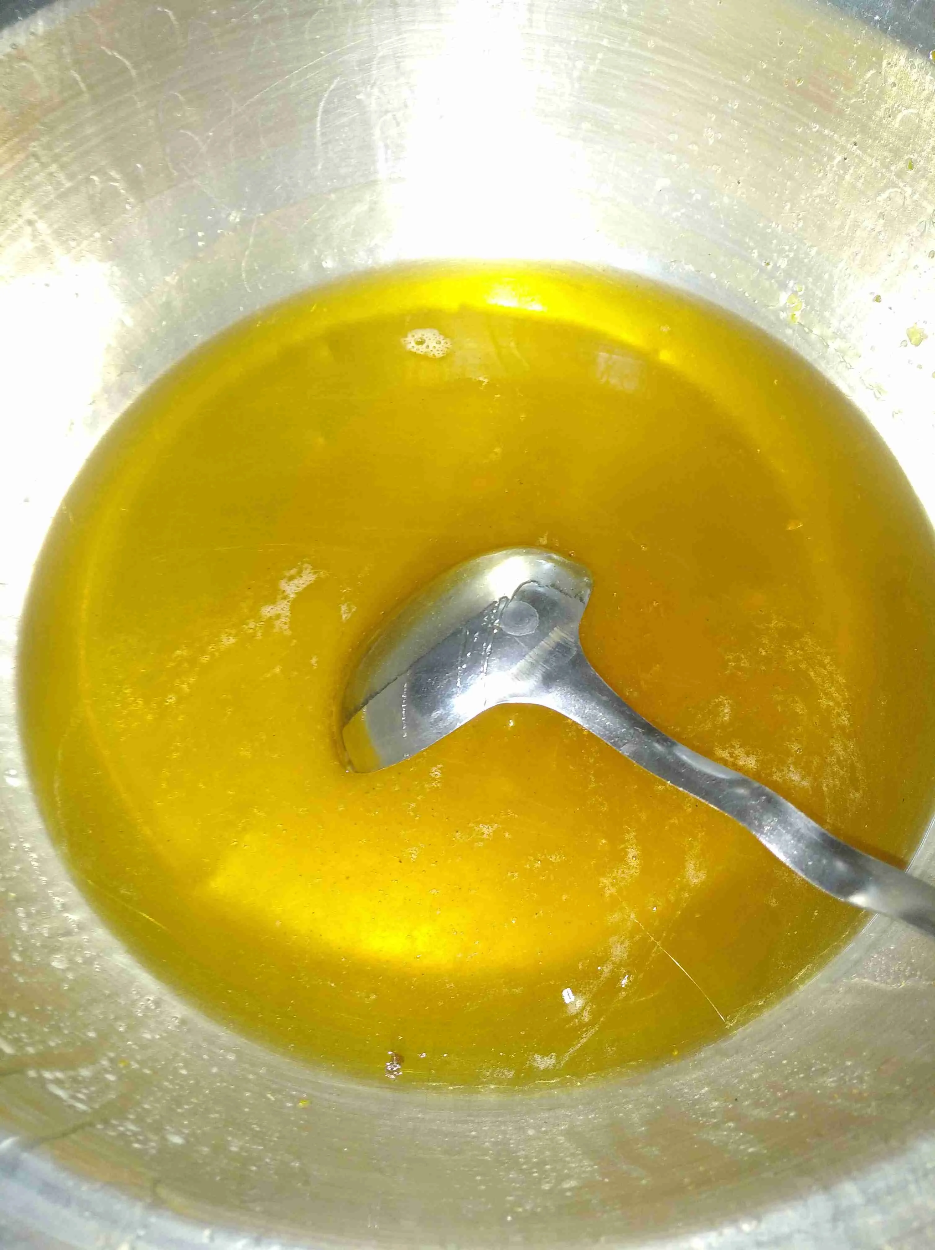 عسل صافي جبلي مكفول بأرخص الأسعار - قدسيا