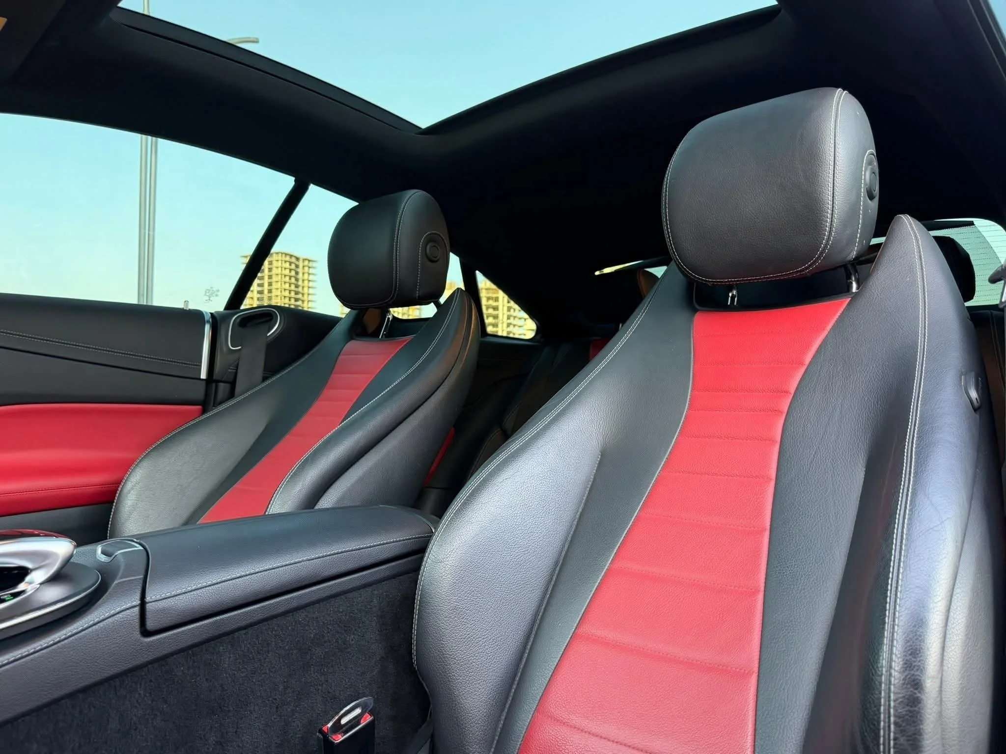 Mercedes Benz E200 Coupe - دمشق - صورة 5