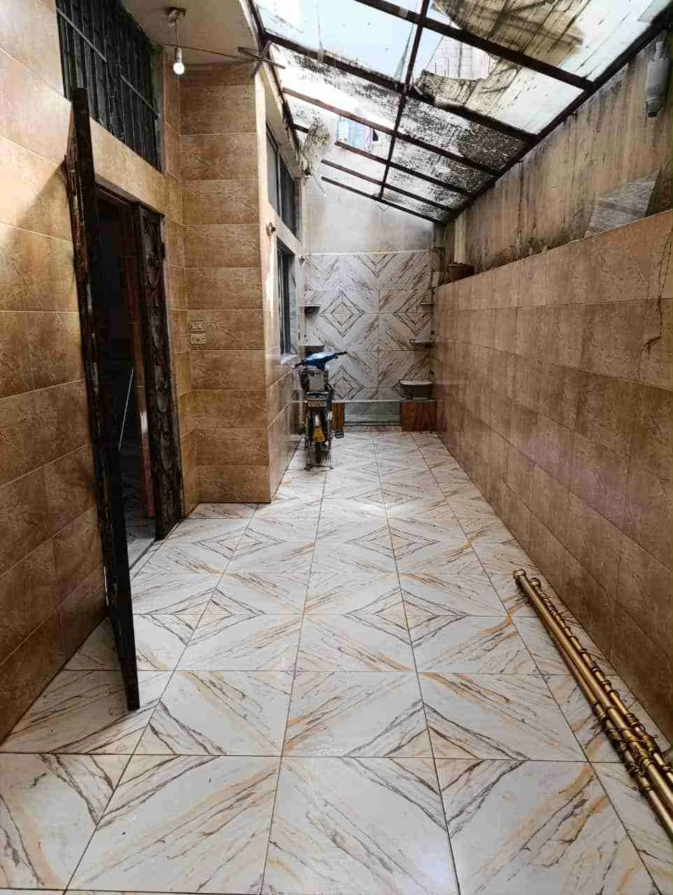شقة ارضية 160 متر - حمص - صورة 4