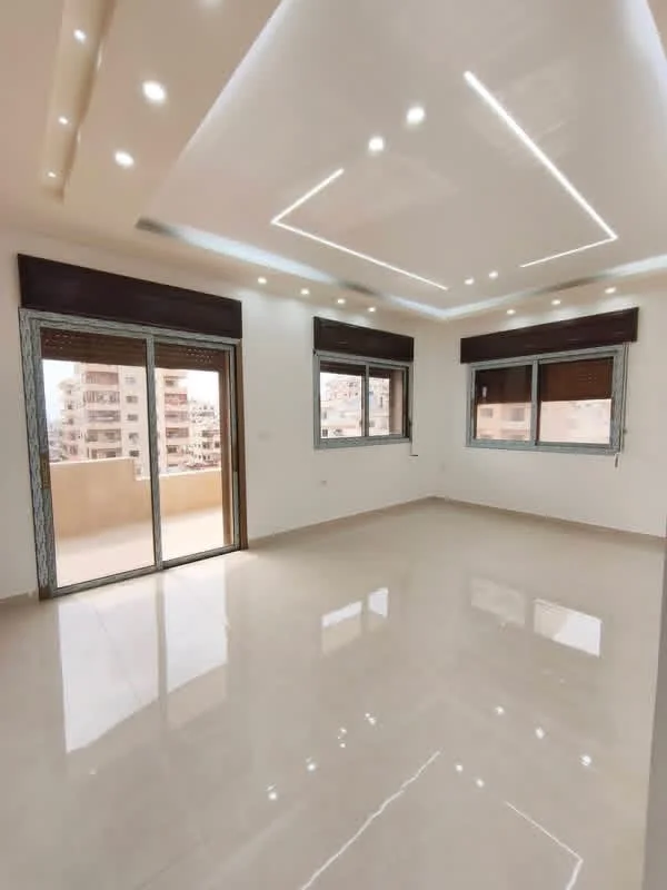 شقة بمساحة 135 - طرطوس