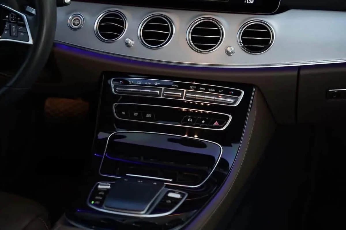 Mercedes Benz E250 - دمشق - صورة 5