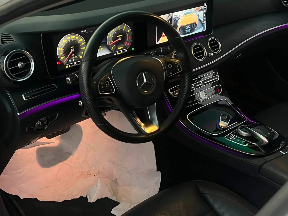 MERCEDES-BENZ E300 - دمشق - صورة 4