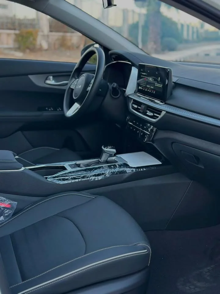 Kia K3 - دمشق - صورة 3