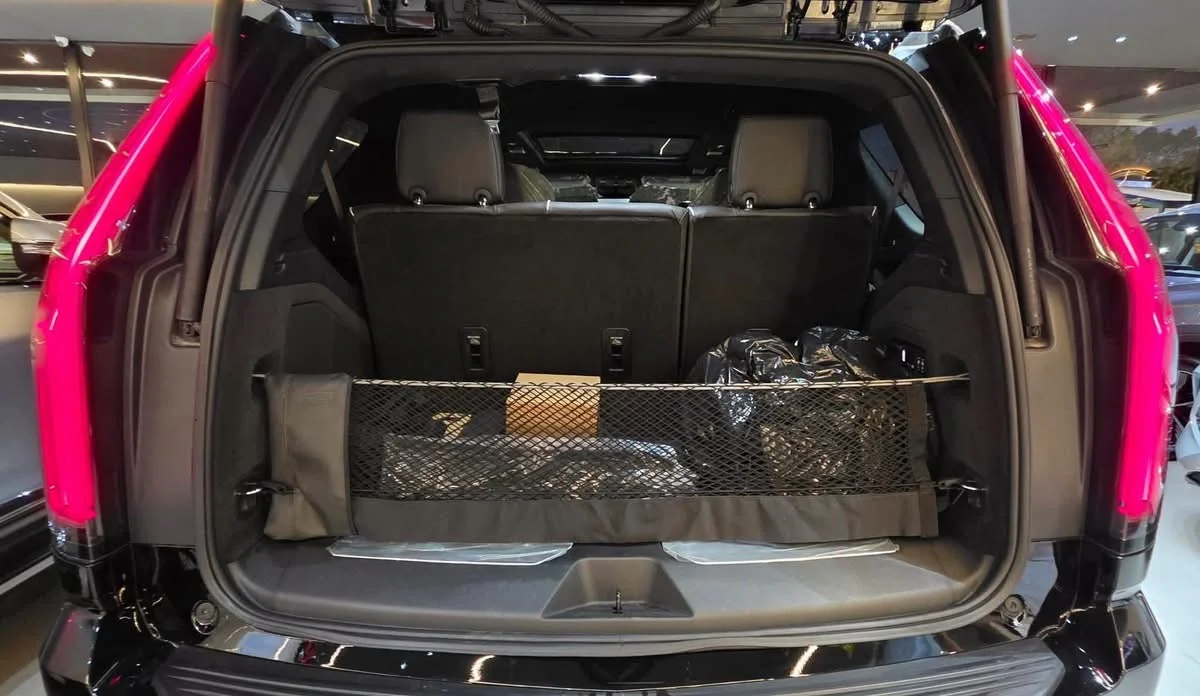 Cadillac Escalade Sport Paltinum Black Edetion - حمص - صورة 4