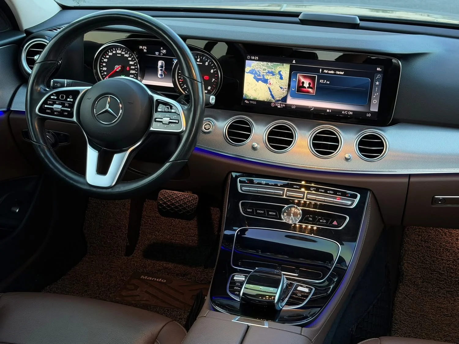 Mercedes Benz E300 - دمشق - صورة 6