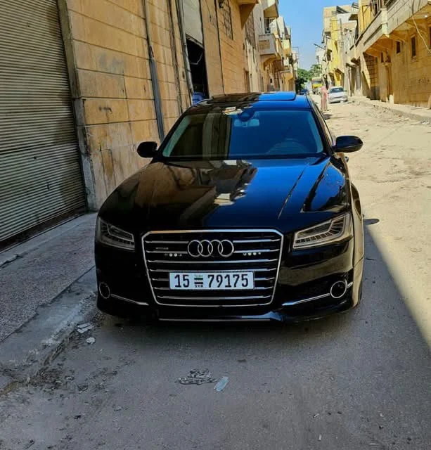 Audi A8L - حلب