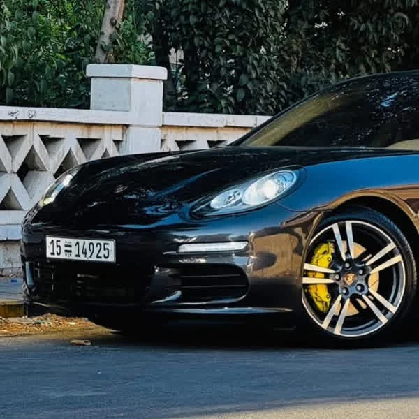 Porsche Panamera - دمشق