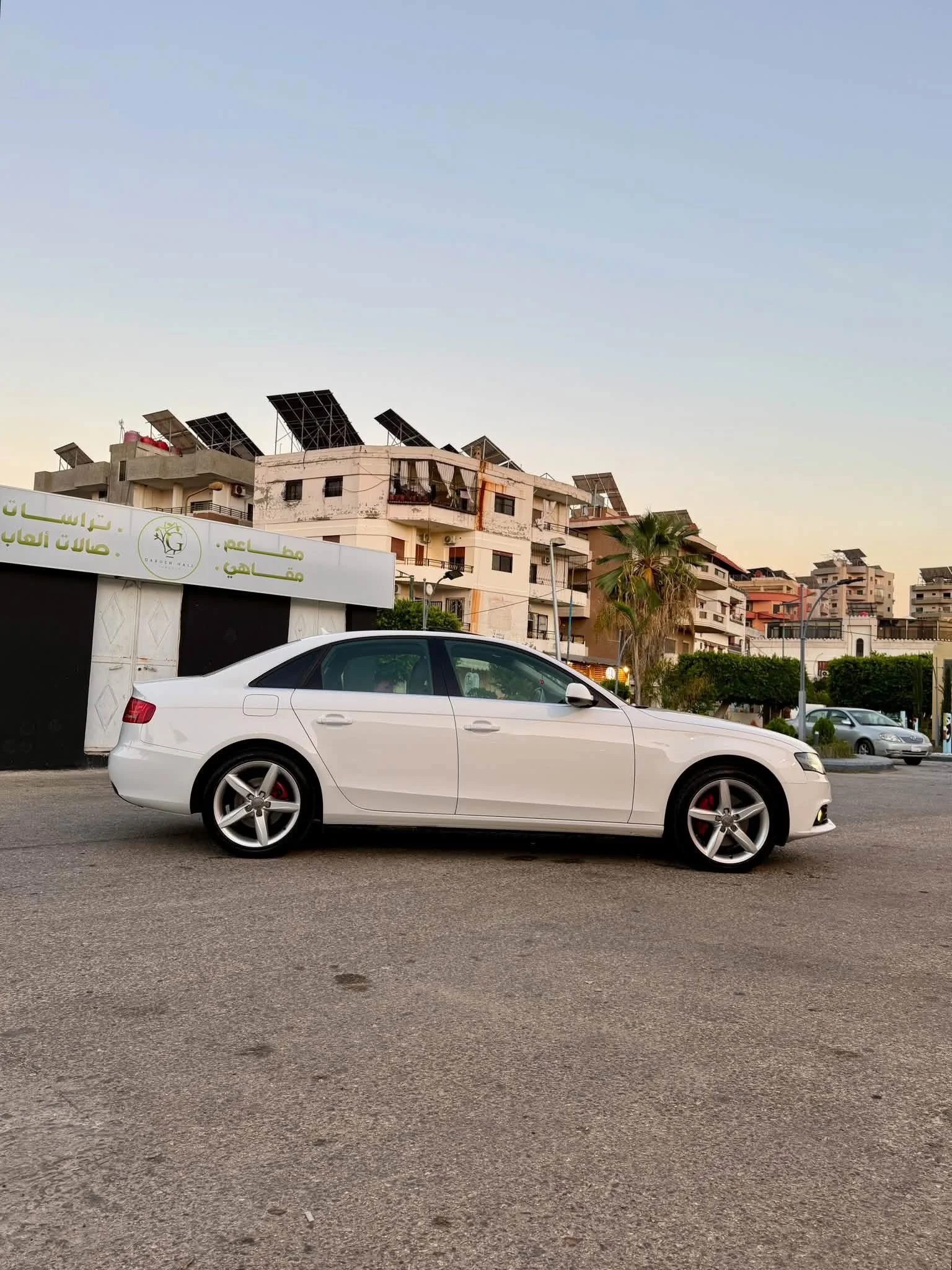 Audi A4 - طرطوس - صورة 6